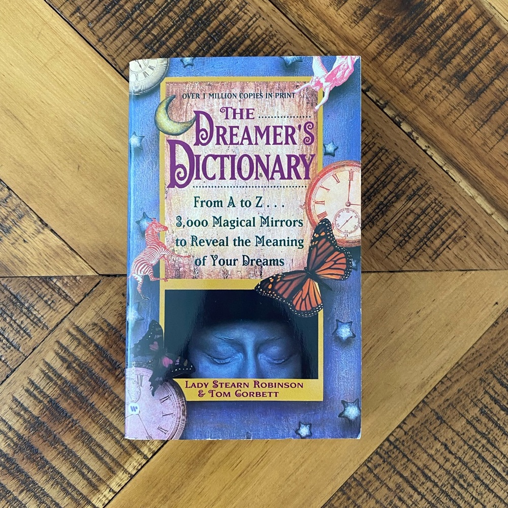📚3/15$📚 The Dreamer’s Dictionary